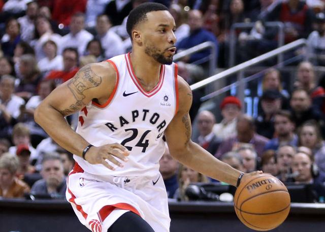 却陷入了外 却陷入了外