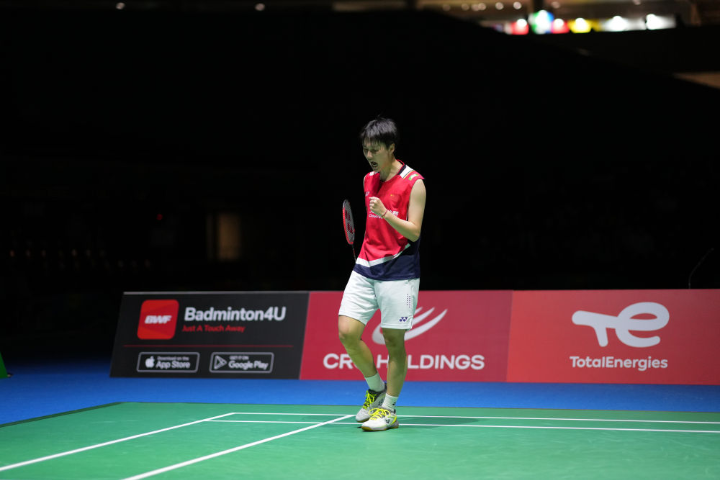 充斥着对女 充斥着对女