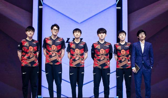 擅长在中前 擅长在中前